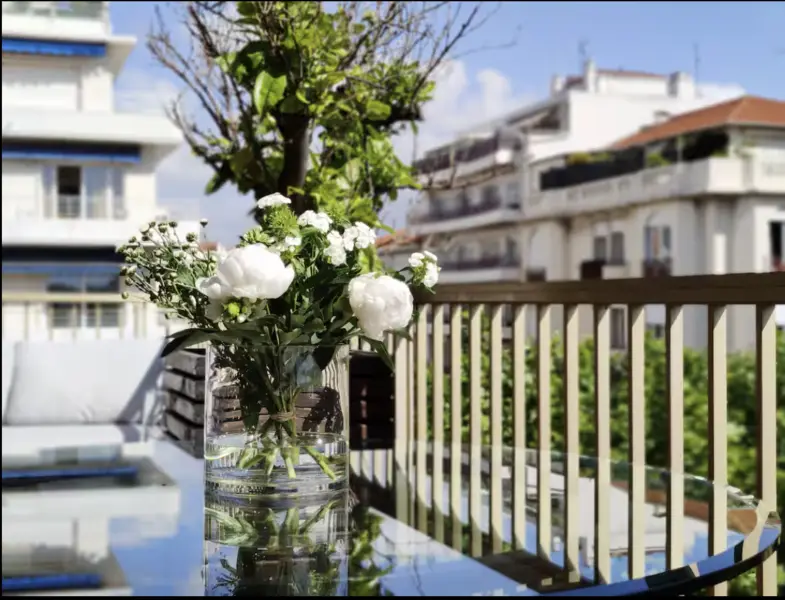 Charming Apartment in Antibes - View 1